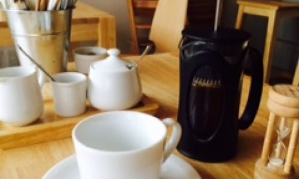優しい味わいのフレンチプレスコーヒー