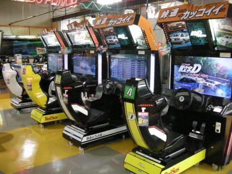 頭文字Dは新要素走り屋チームが燃える！