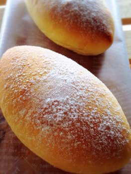 期間限定 レモンクリームパン