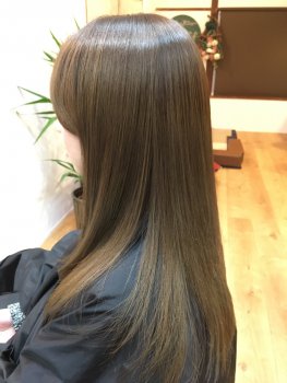 ブルーアッシュ系でカラーしました^ ^