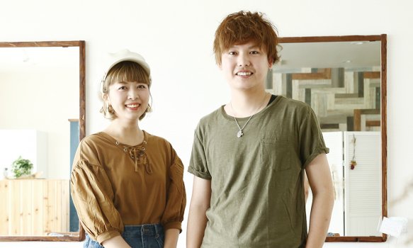 笑顔が素敵なふたりがお出迎え。