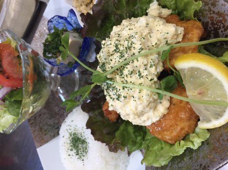 特製タルタルソースのチキン南蛮