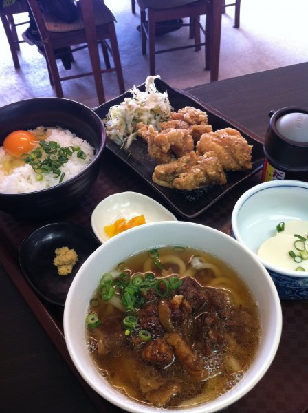 からあげ定食のトッピングアレンジ例