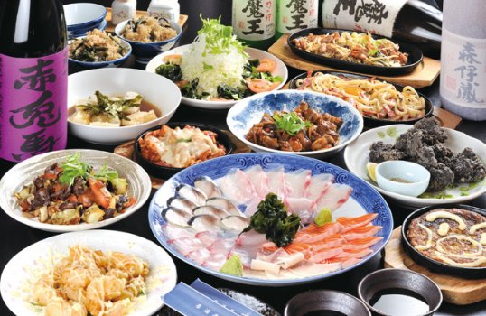 飲み放題２時間コース4500円〜  （※写真は4人前・要前日まで予約）