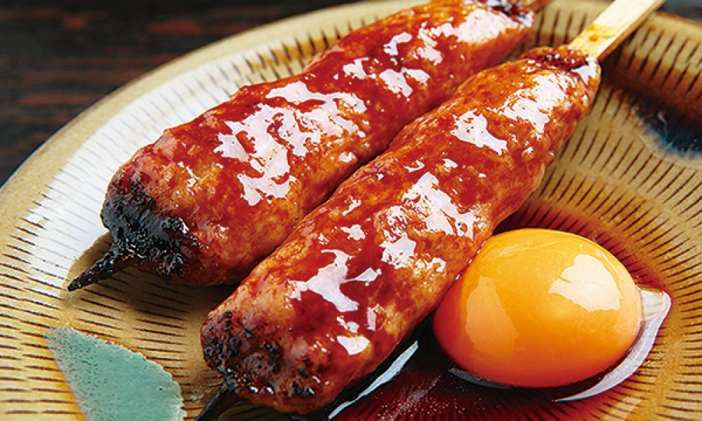 ハマる旨さのつくねは注文必至。